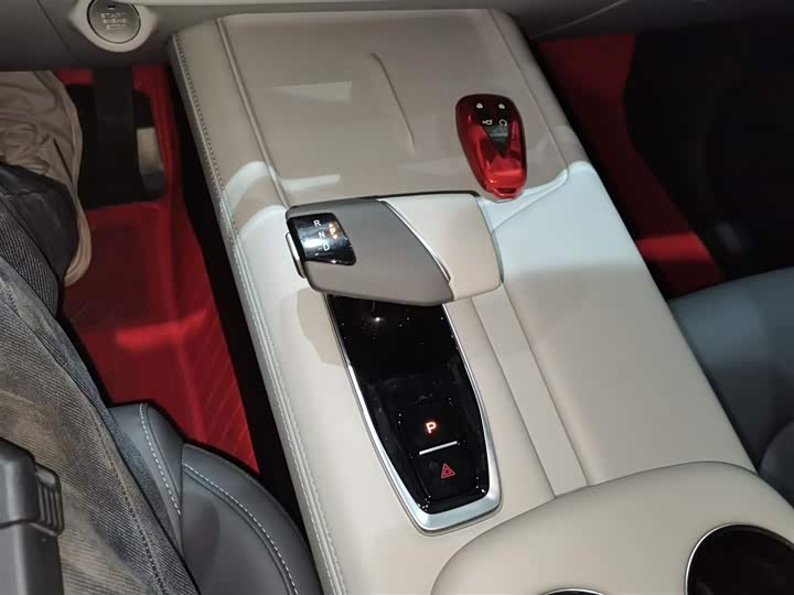 Changan UNI-Z 2025 2025款 1.5T 尊贵型