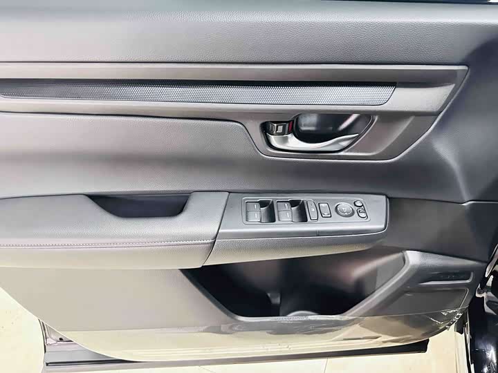 Honda CR-V 2024 2024款 240TURBO 两驱锋尚版 5座