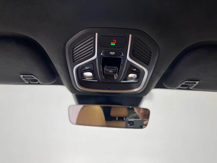 Geely Monjaro L Hybrid 2022 2022款 1.5T DHT增程电动旗舰版