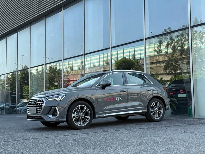 Audi Q3 2024 2024款 40 TFSI 时尚动感型