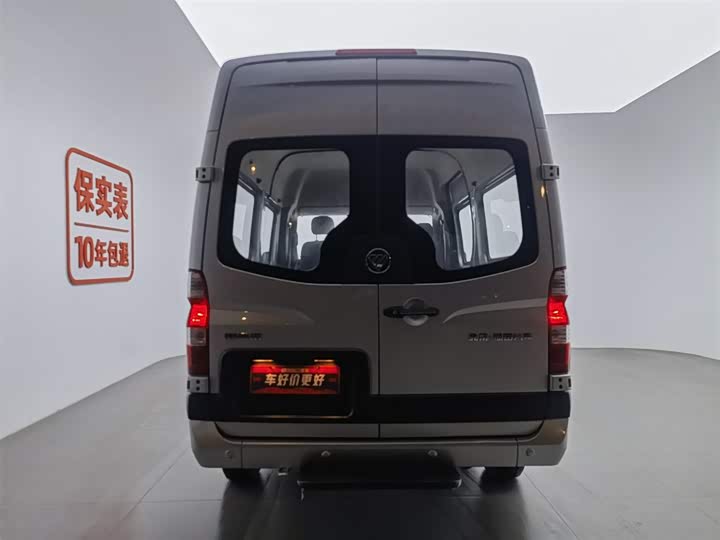 Foton Tuyano 2021 2021款 2.0T手动通途长轴中顶5/6/7座4F20TC3