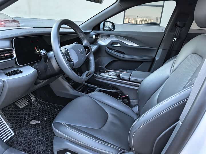 BAIC Arcfox Alpha S 2023 2023款 525 森林版 175kW