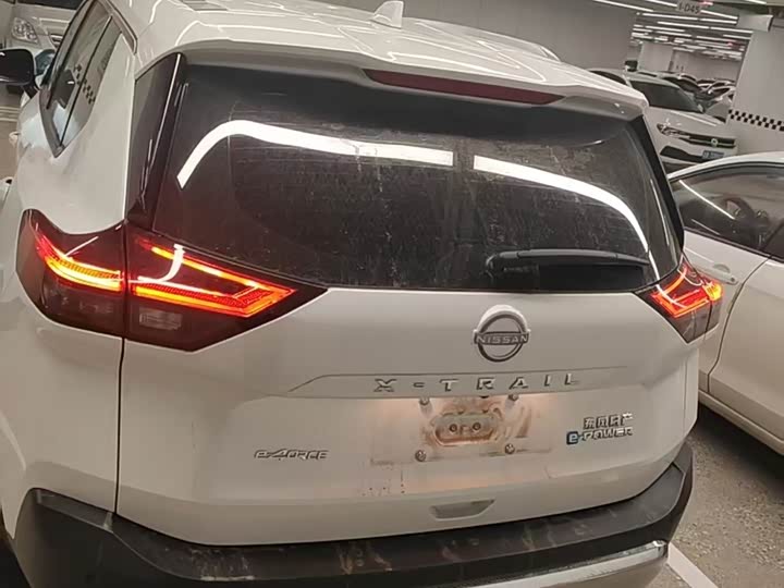 Nissan X-Trail 2023 2023款 e-POWER 超混双电机四驱至尊版