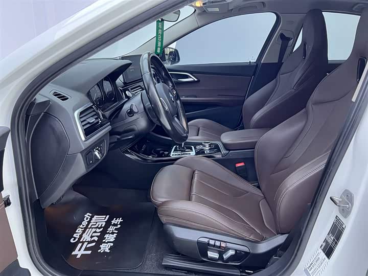 BMW 1 Series 2023 2023款 125i M运动曜夜版