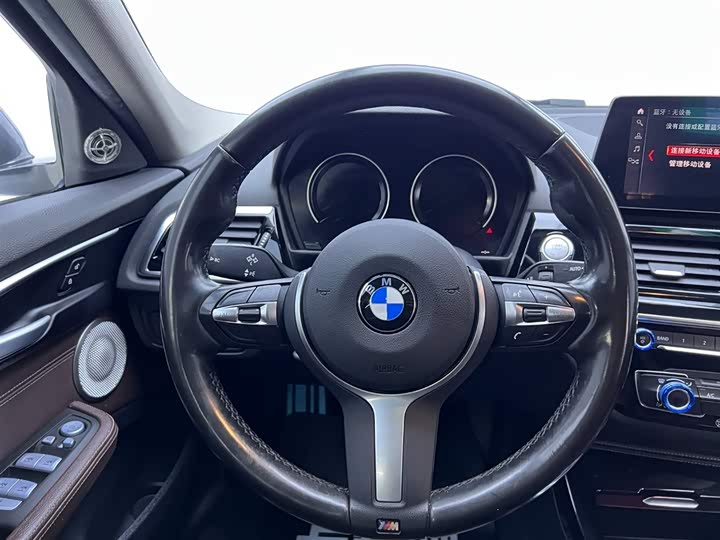 BMW 1 Series 2023 2023款 125i M运动曜夜版