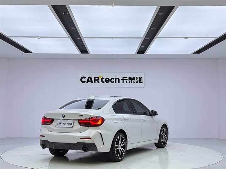 BMW 1 Series 2023 2023款 125i M运动曜夜版