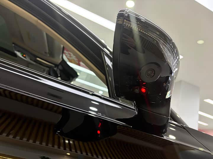 Hongqi H9 2024 2024款 2.0T 旗畅 私享风尚版