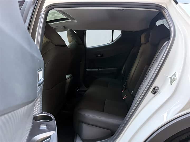 Toyota Izoa 2022 2022款 2.0L 奕行版