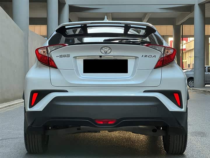 Toyota Izoa 2022 2022款 2.0L 奕行版