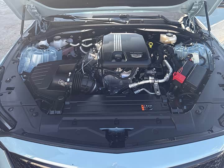 Cadillac CT5 2025 2025款 28T 赛道性能版