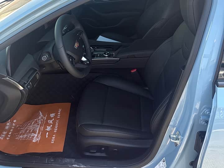 Cadillac CT5 2025 2025款 28T 赛道性能版