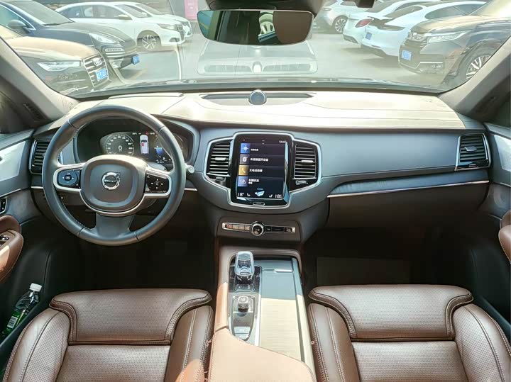 Volvo XC90 Hybrid 2022 2022款 E驱混动 T8 智尊豪华版 7座