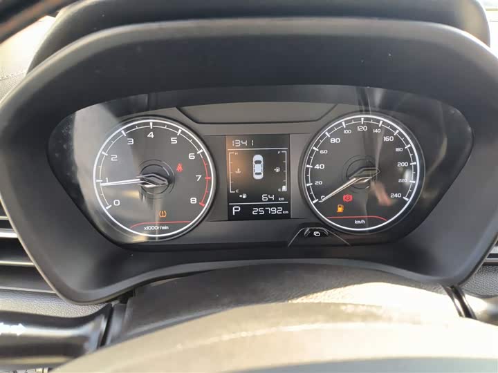 Geely Vision X3 2021 2021款 PRO 1.5L CVT尊贵型