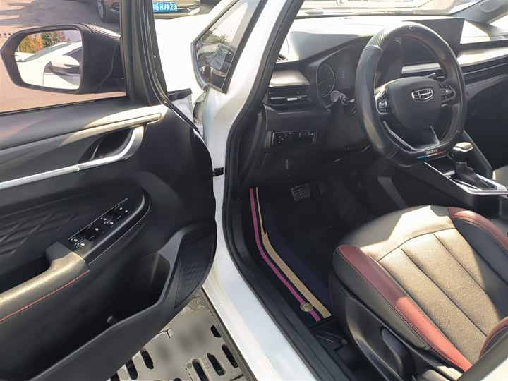 Geely Vision X3 2021 2021款 PRO 1.5L CVT尊贵型