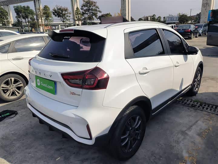 Geely Vision X3 2021 2021款 PRO 1.5L CVT尊贵型