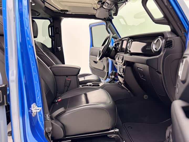 Jeep Wrangler 2022 2022款 2.0T 高地四门版