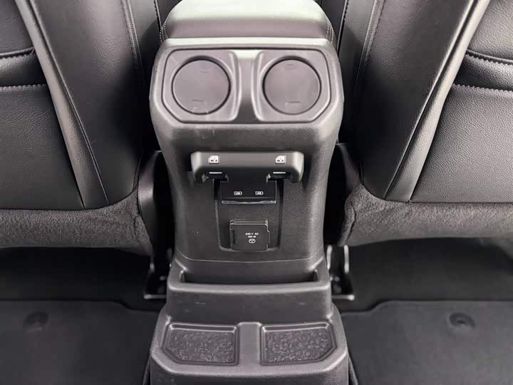 Jeep Wrangler 2022 2022款 2.0T 高地四门版