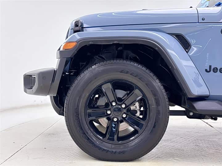 Jeep Wrangler 2022 2022款 2.0T 高地四门版