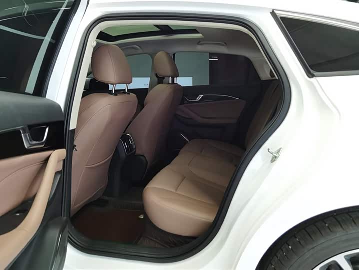 Bestune B70 2024 2024款 龙腾版 1.5T 领创型