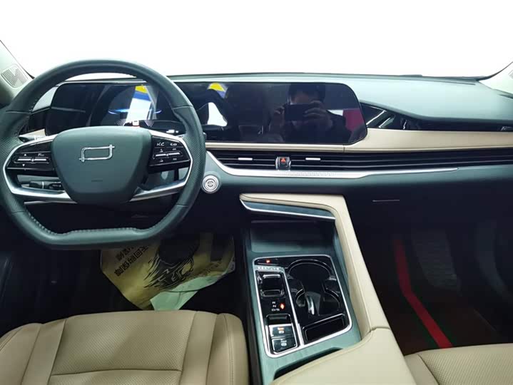 Bestune B70 2024 2024款 龙腾版 1.5T 领创型