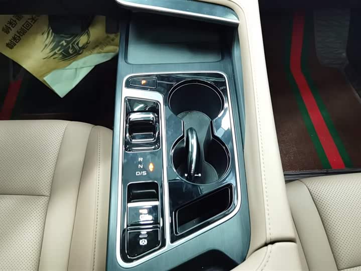 Bestune B70 2024 2024款 龙腾版 1.5T 领创型