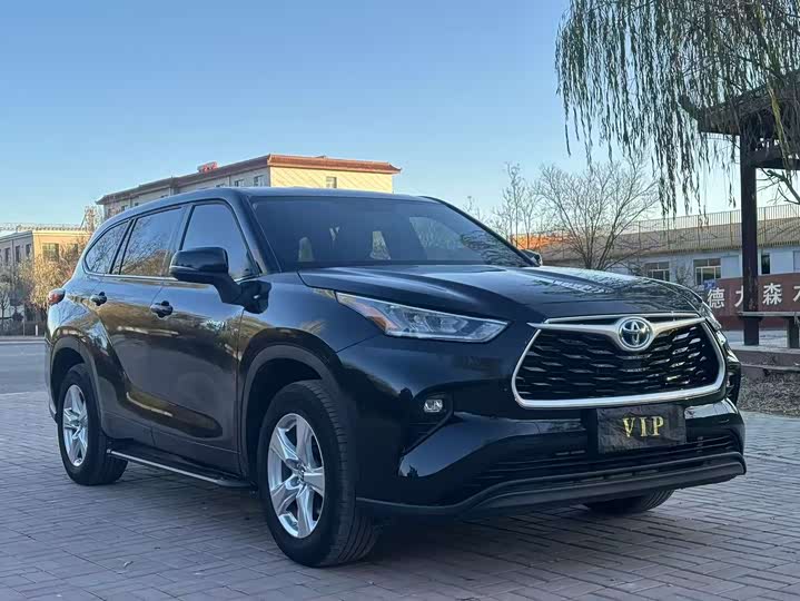 Toyota Highlander 2024 2024款 2.5L智能电混双擎两驱精英版 5座