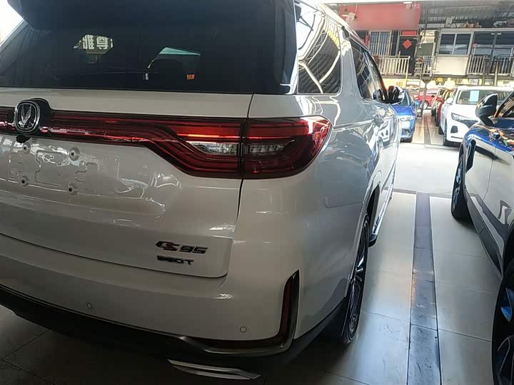 Changan CS95 2021 2021款 2.0T 四驱豪华型
