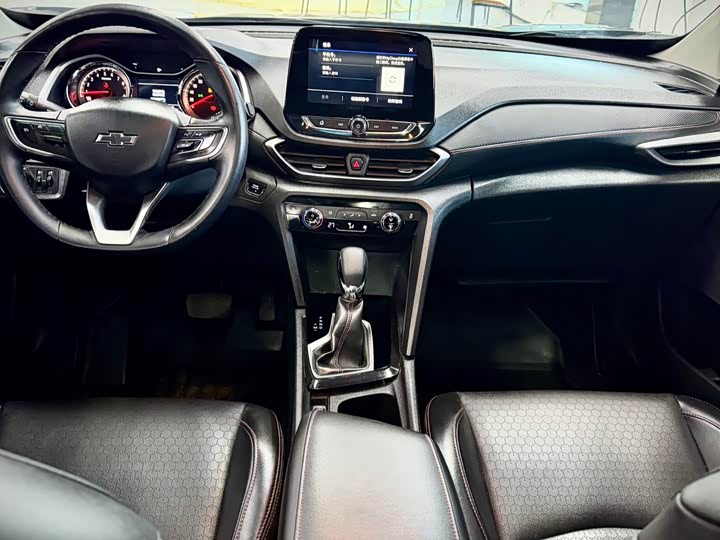 Chevrolet Orlando 2020 2020款 轻混 Redline 530T 自动纵享版（5+2款）