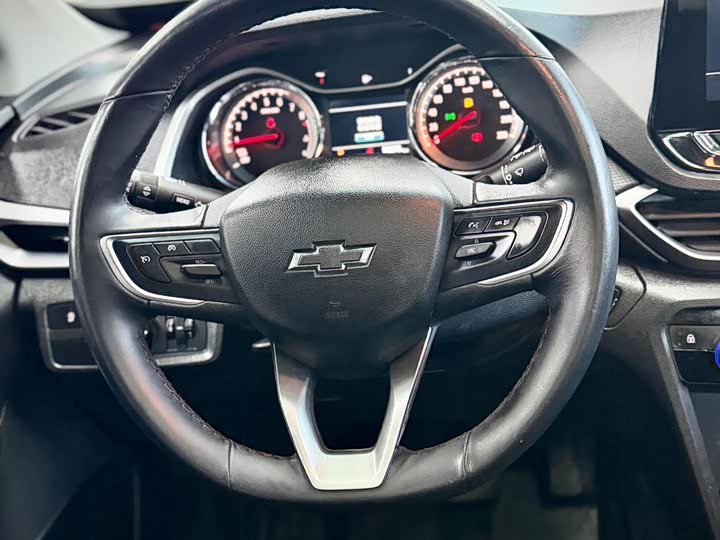 Chevrolet Orlando 2020 2020款 轻混 Redline 530T 自动纵享版（5+2款）