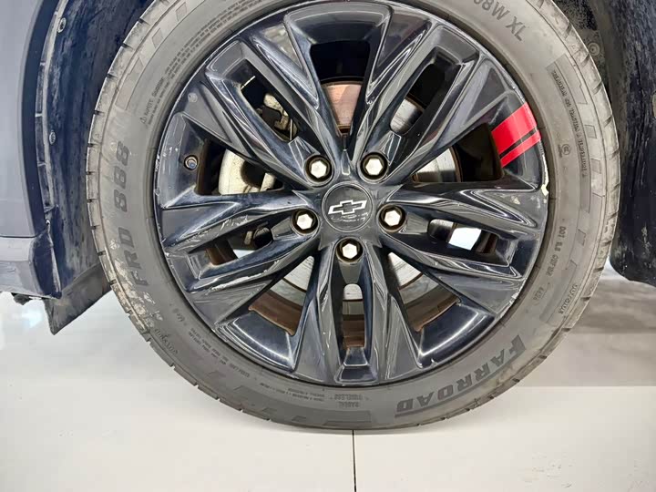 Chevrolet Orlando 2020 2020款 轻混 Redline 530T 自动纵享版（5+2款）