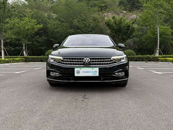 Volkswagen Magotan 2025 2025款 改款 众享款 330TSI DSG豪华型