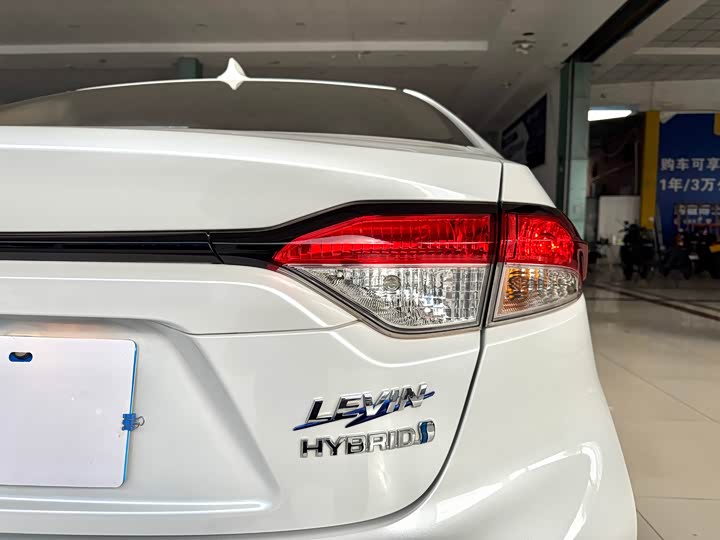 Toyota Levin 2024 2024款 智能电混双擎 1.8L 运动版