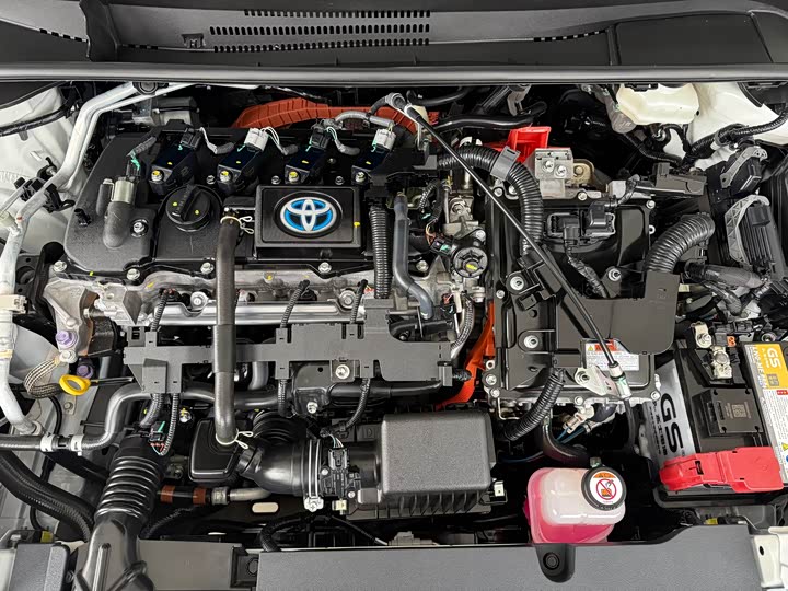 Toyota Levin 2024 2024款 智能电混双擎 1.8L 运动版