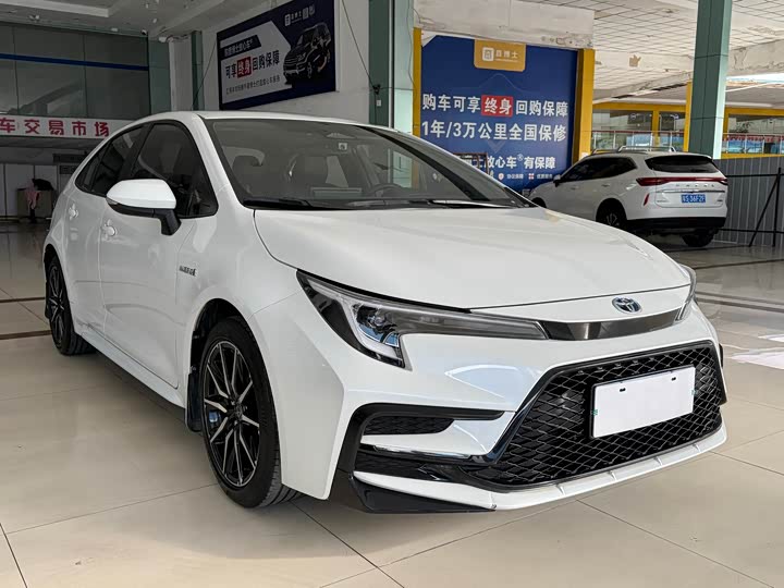 Toyota Levin 2024 2024款 智能电混双擎 1.8L 运动版