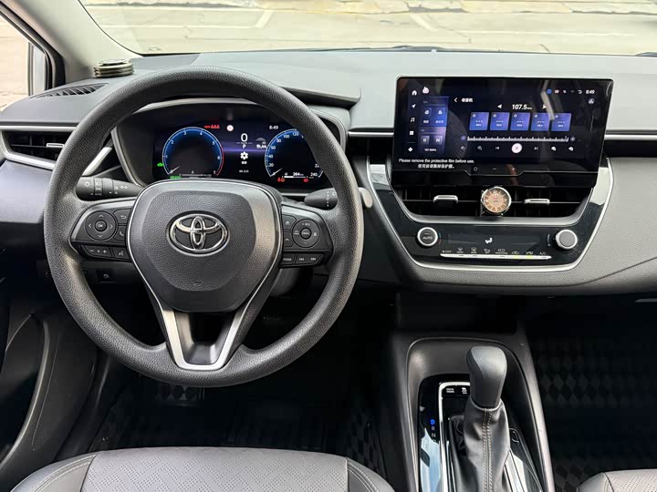 Toyota Levin 2024 2024款 智能电混双擎 1.8L 运动版