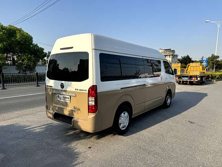 Foton G7 2021 2021款 2.4L汽油商运版长轴高顶6座明窗4K22D4M