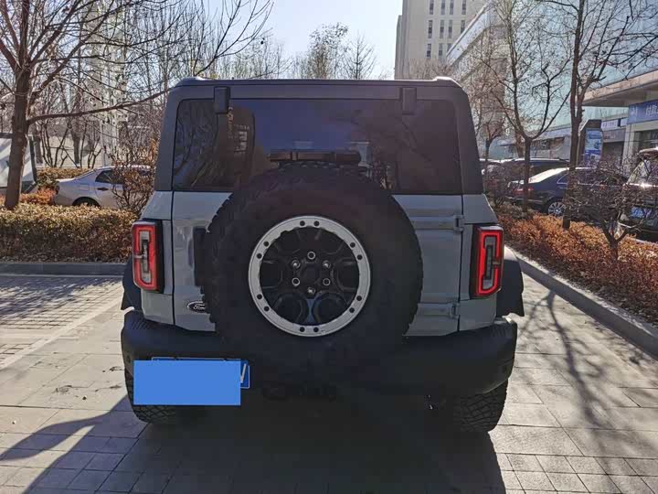 Ford Bronco 2024 2024款 2.3T 荒地