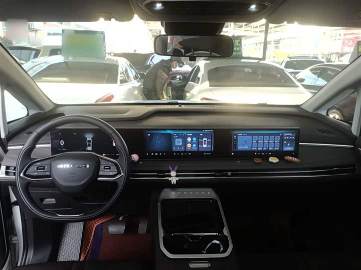 Maxus G70 2024 2024款 2.0T 自动奢享版 7座