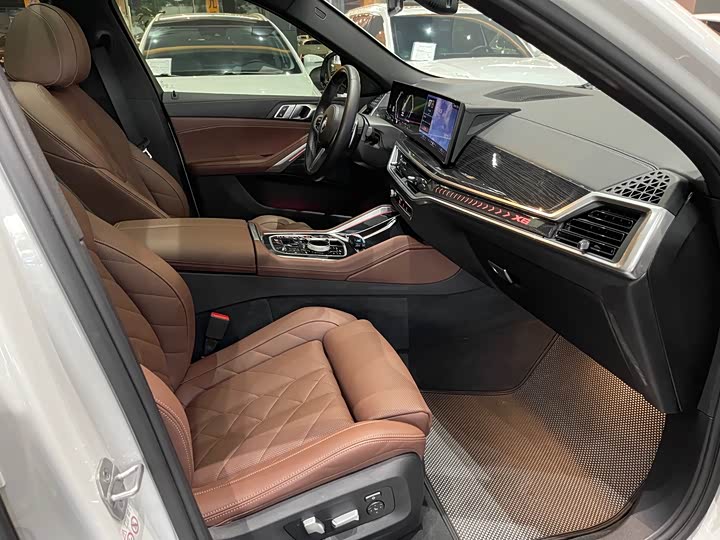 BMW X6 2023 2023款 xDrive30i M运动套装