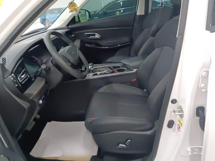 Changan Oshan X7 Plus 2023 2023款 畅享版 1.5T自动尊贵型