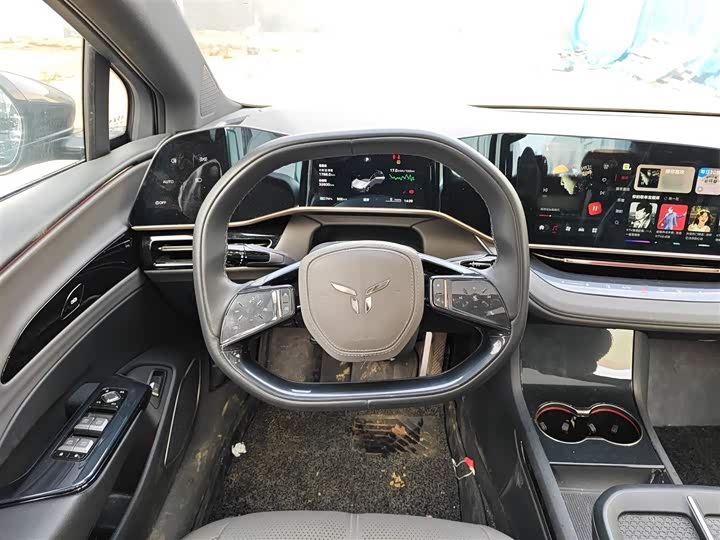 Hongqi EH7 2024 2024款 690 Pro