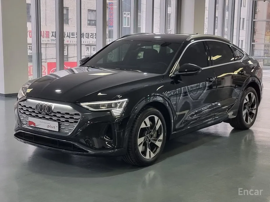 2024 Audi Q8 e-tron