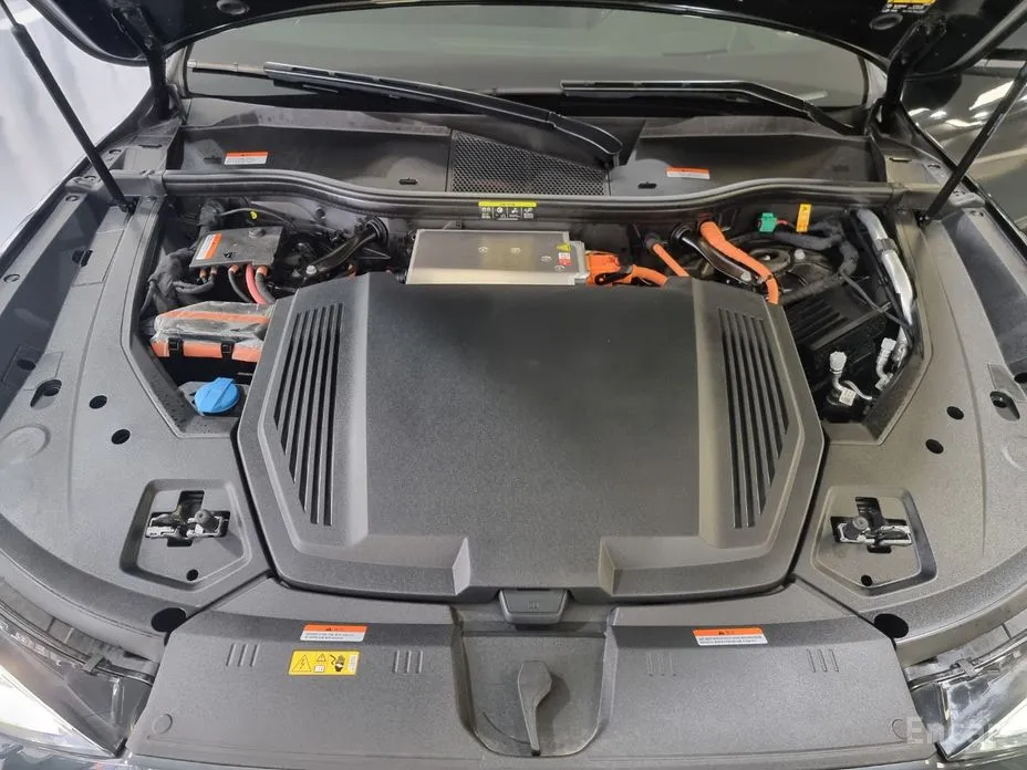 Audi Q8 e-tron 2024 55 Quattro Sportback