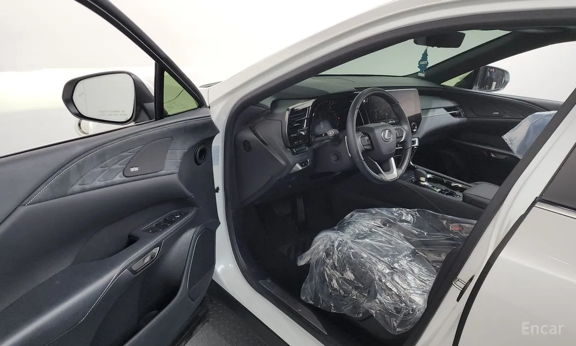 Lexus RX 2023 Luxury