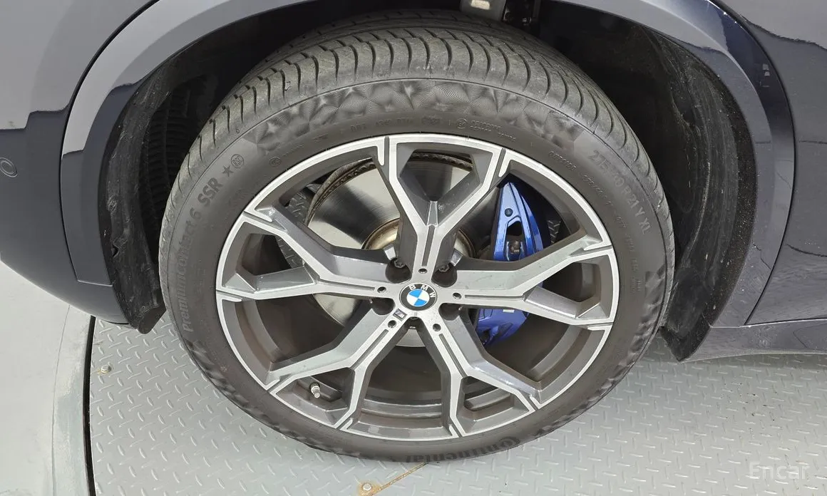 BMW X5 2019 xDrive 40i M Sport