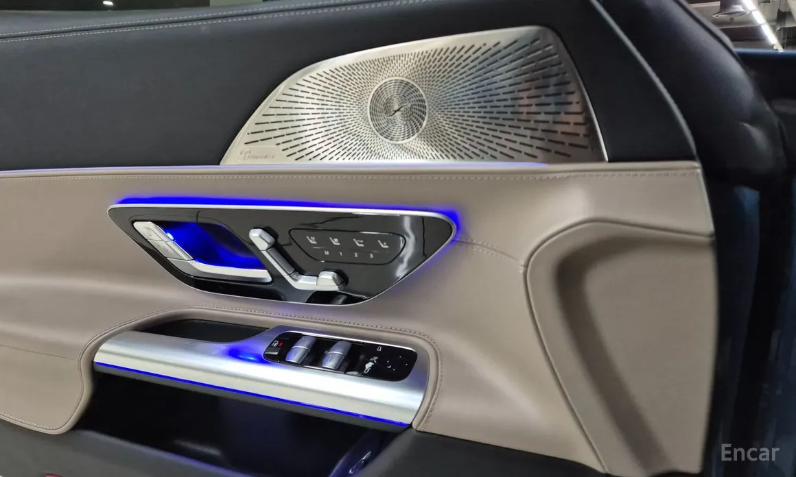 Mercedes-Benz SL-Class 2023 AMG SL63 4MATIC+ Manufaktur