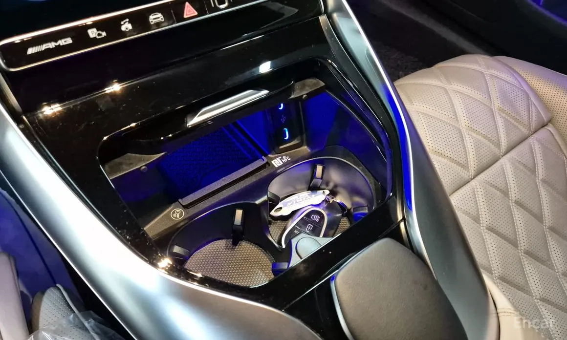 Mercedes-Benz SL-Class 2023 AMG SL63 4MATIC+ Manufaktur