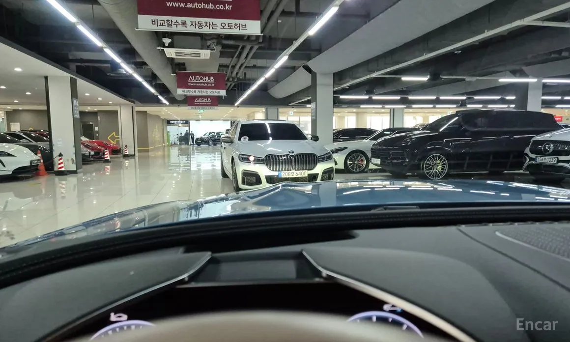 Mercedes-Benz SL-Class 2023 AMG SL63 4MATIC+ Manufaktur