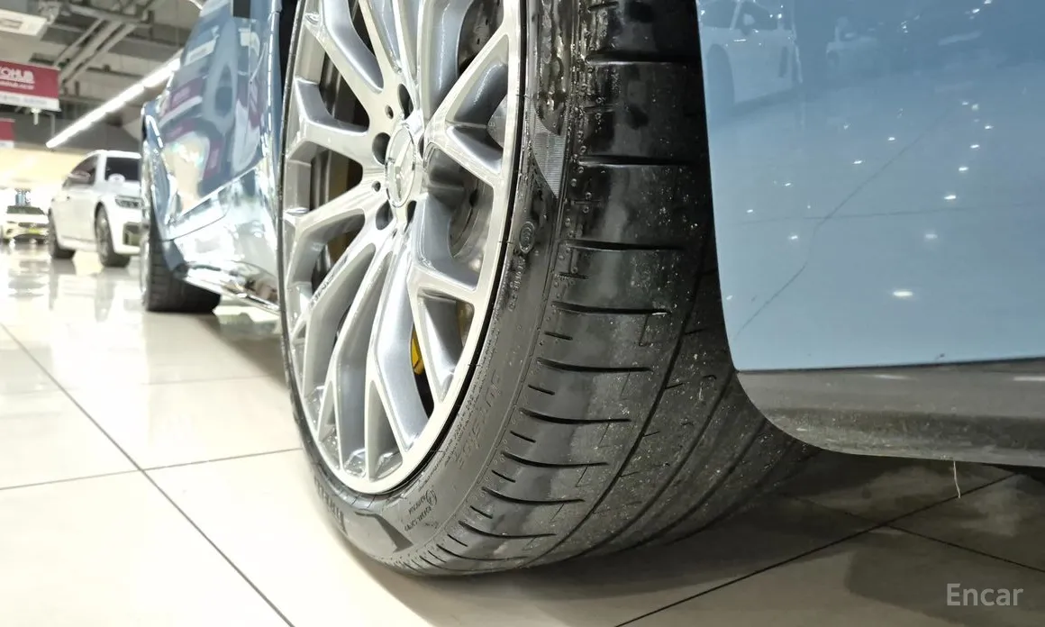 Mercedes-Benz SL-Class 2023 AMG SL63 4MATIC+ Manufaktur