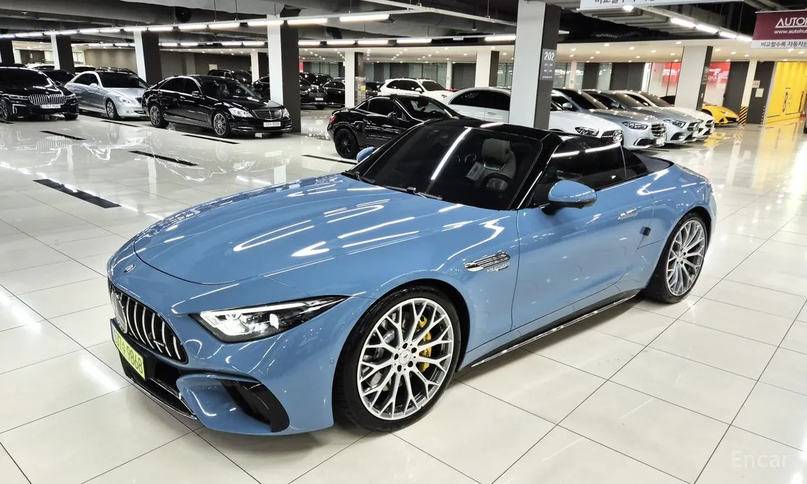 Mercedes-Benz SL-Class 2023 AMG SL63 4MATIC+ Manufaktur